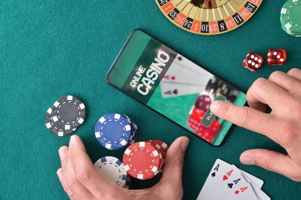 Live casino table gameplay with dealers